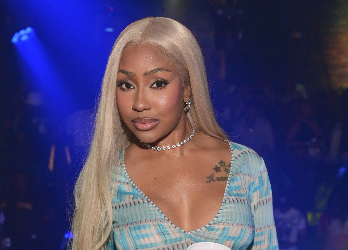 Yung Miami Drops Debut Album 'Watch Dis' With Vybz Kartel, Shenseea and Davido on International 'Spend Dat' Remix thumbnail